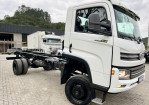 Imagem 2 - Volkswagen 11-180 Delivery 4x4 - 2022 - Chassi 5M - 28.000KM