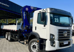 Imagem 2 - 24-260 Robust - 2023 - Munck TKA 45.700 - Carroceria 7m - Apenas 19.219km