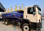 Imagem 2 - 31-330 Constellation Prime 6x4 - 2023 - Tanque Pipa 20.000L Gascom - Apenas 18.000km