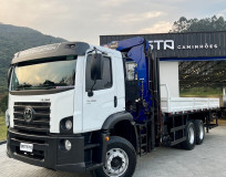 31-280 Constellation Prime 6x4 - 2023 - Munck TKA 45.700 - Apenas 22.464km