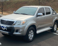 Hilux CD SRV 4x2 2.7 Flex 16V Aut.