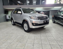 Hilux SW4 SR 4x2 2.7/ 2.7 Flex 16V Aut.