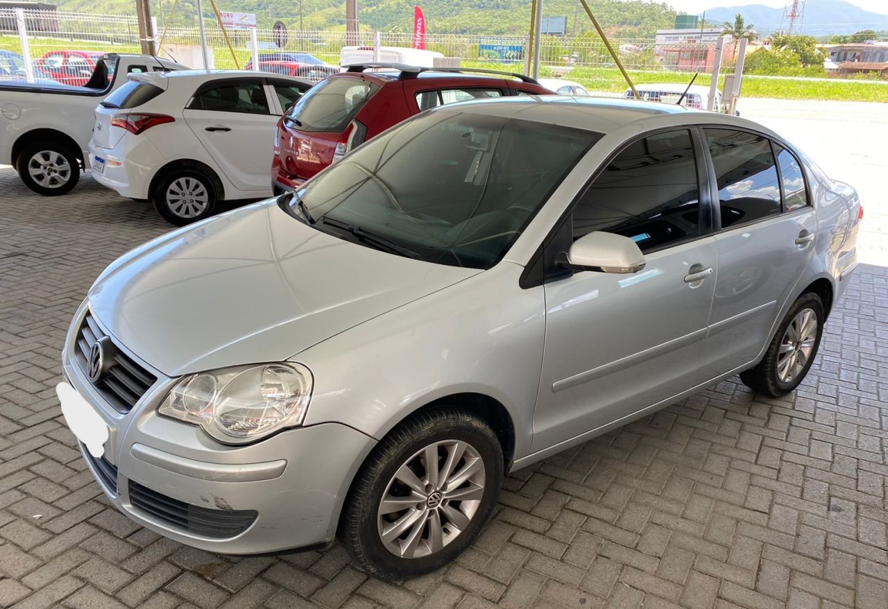 Polo Sedan 1.6 Mi Total Flex 8V 4p