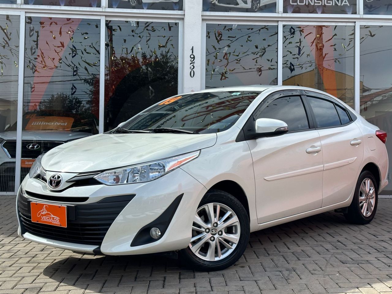 YARIS XL Sedan 1.5 Flex 16V 4p Mec.