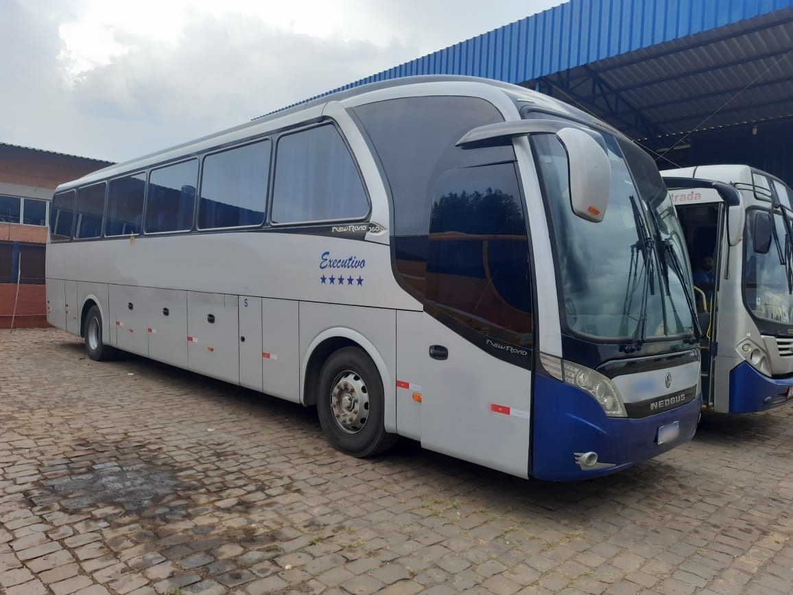 NEOBUS NEW ROAD 360 ANO 2014 VW 18.320 JM COD.743