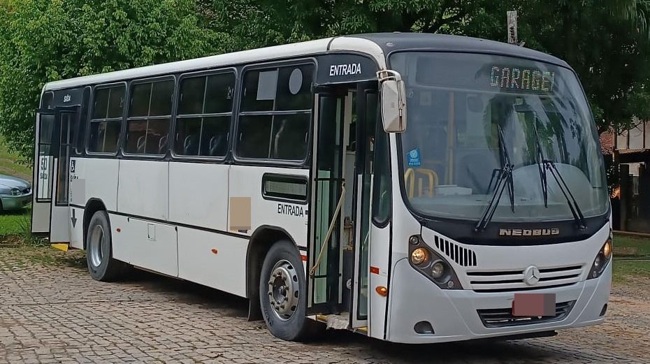 NEOBUS SPECTRUM ANO 2012 M.BENZ OF 1418 JM COD.555