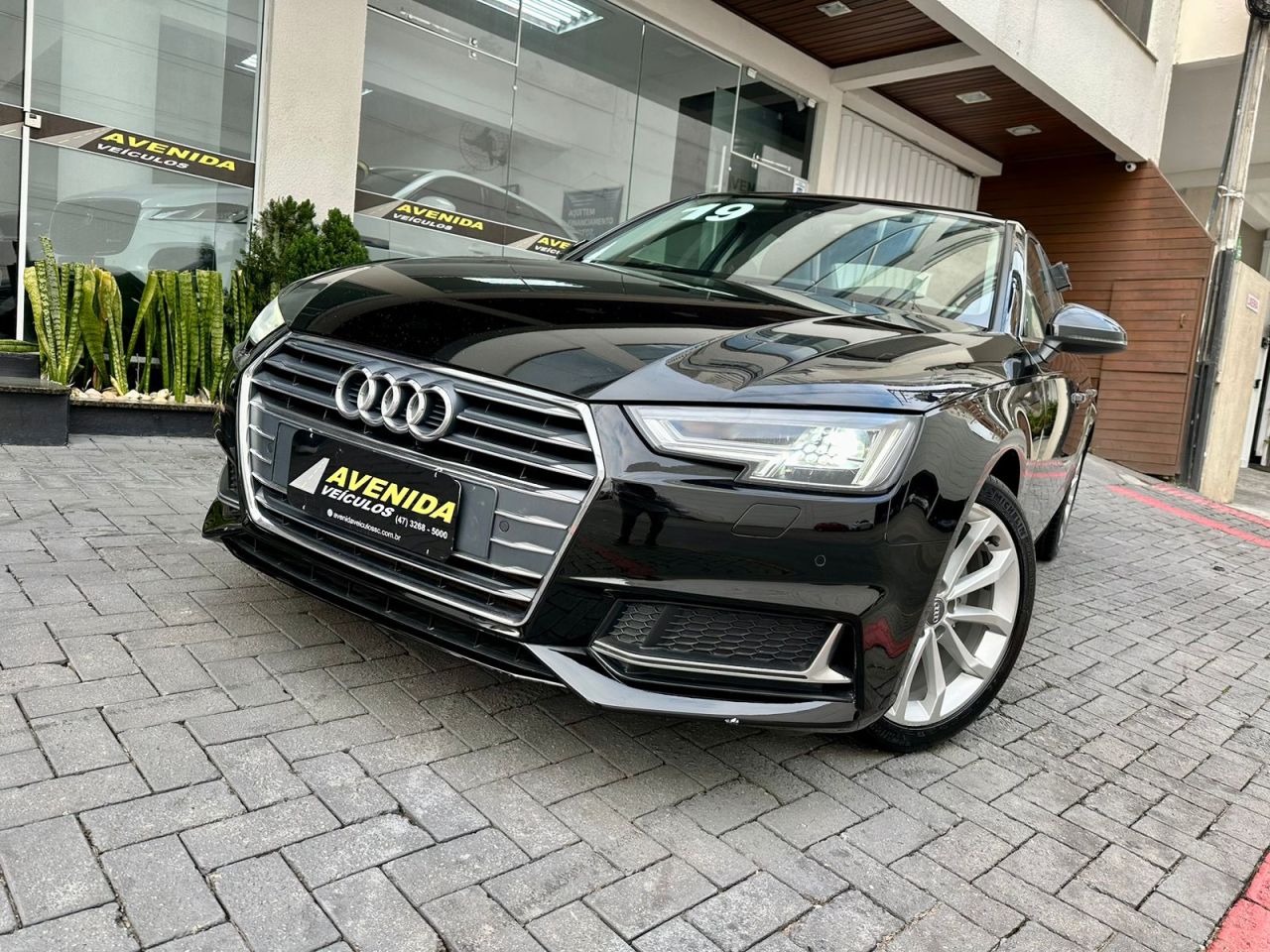 A4 Prestige 2.0 TFSI S-tronic