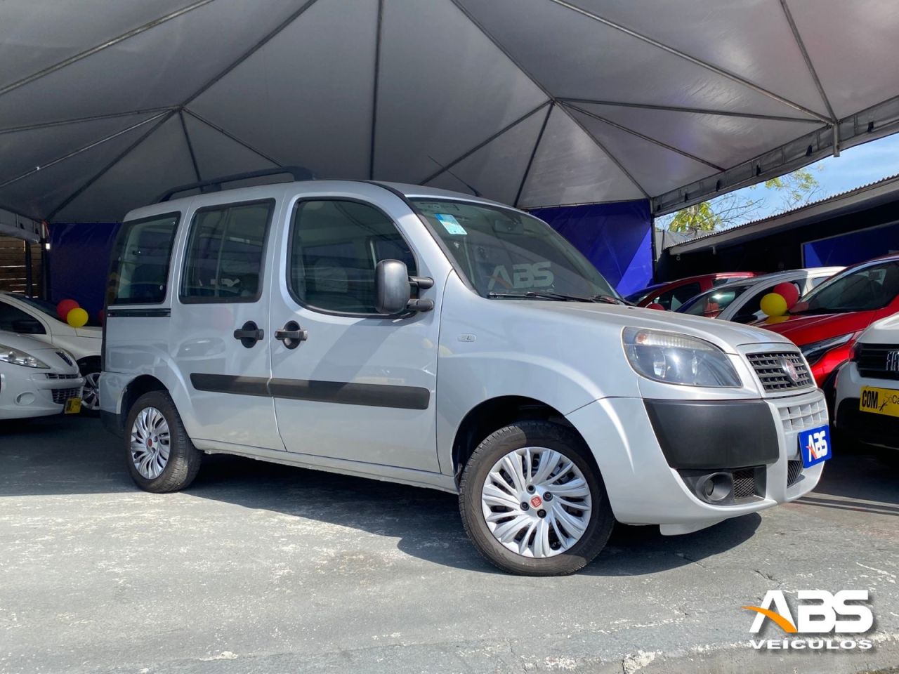 Doblo ESSENCE 1.8 Flex 16V 5p