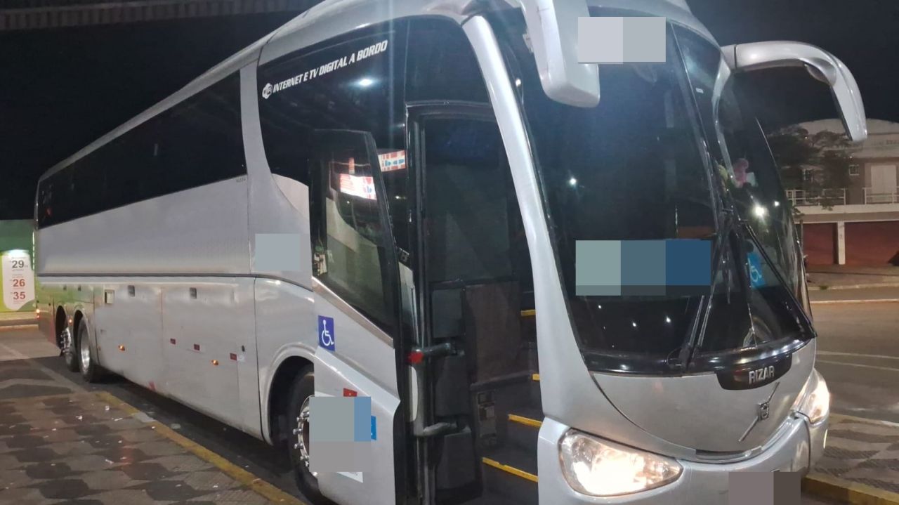 IRIZAR PB ANO 2013 B11 R JM COD.1224