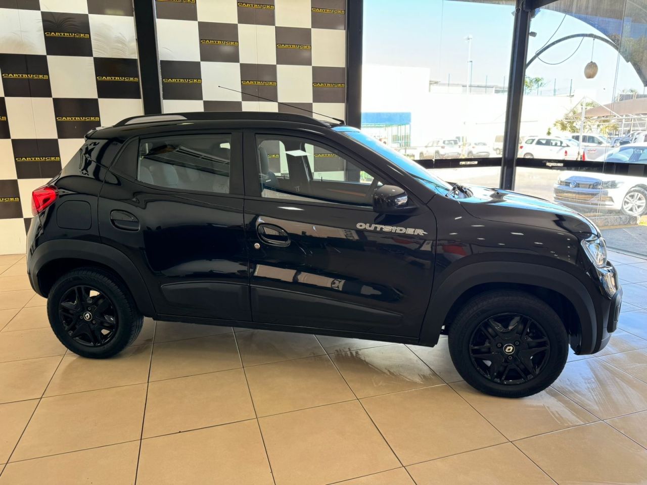 KWID OUTSIDER 1.0 Flex 12V 5p Mec.