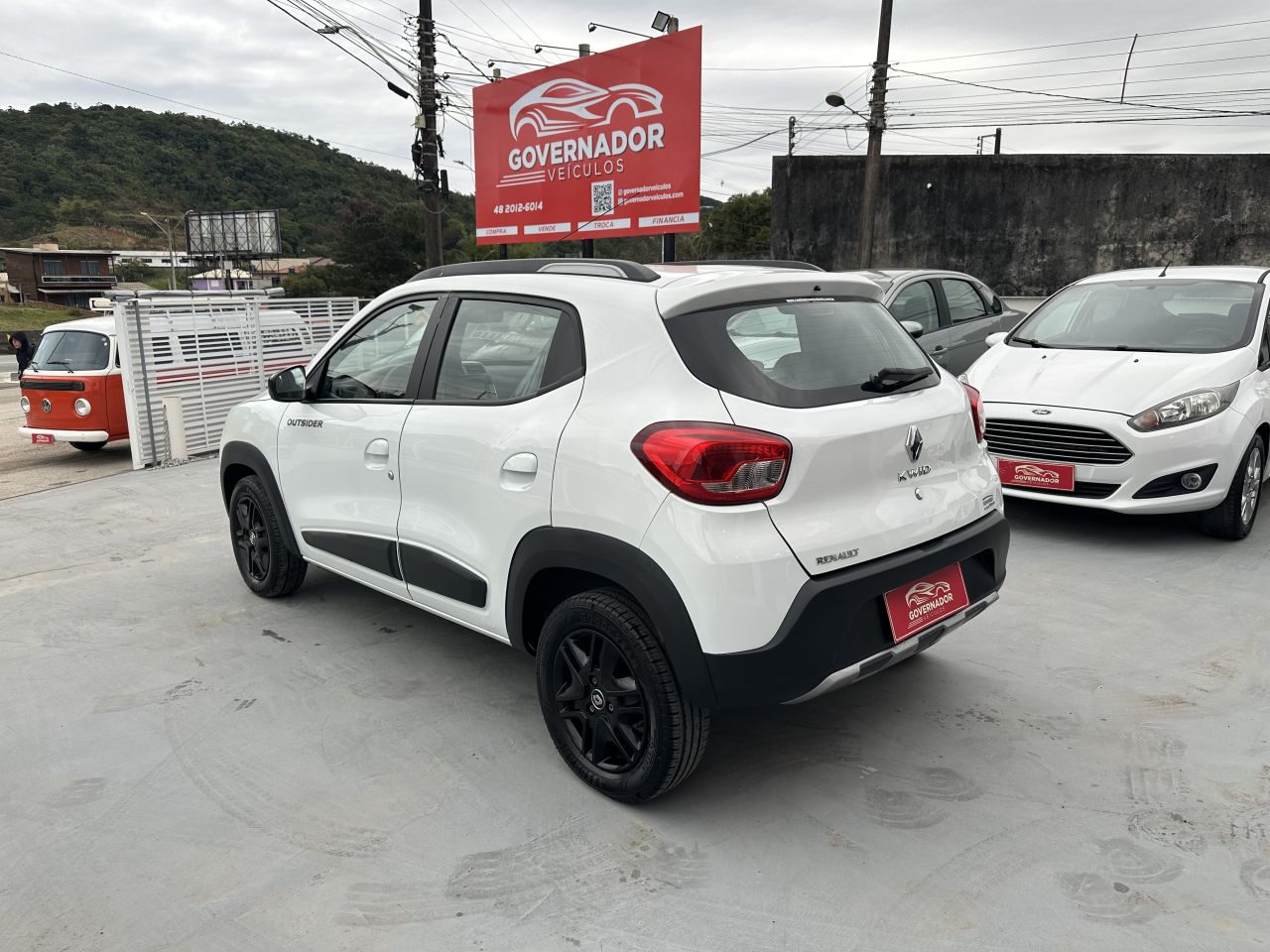 KWID OUTSIDER 1.0 Flex 12V 5p Mec.