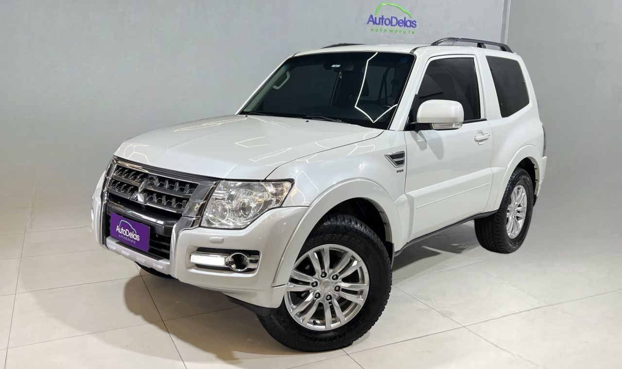 Pajero HPE Full 3.2 4x4 T.I.Dies.3p Aut.