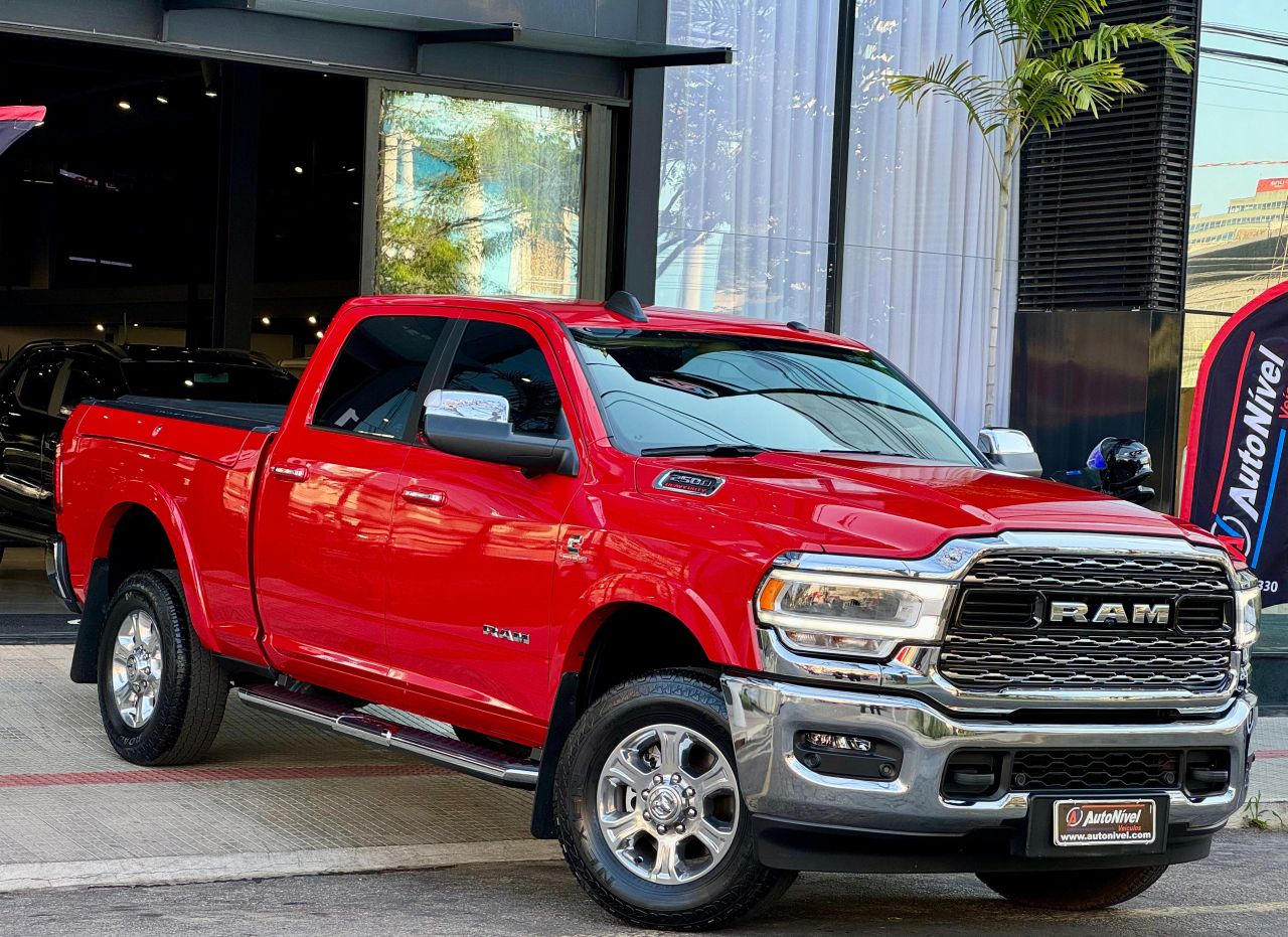 2500 LARAMIE  6.7 TDI  CD 4x4 Diesel