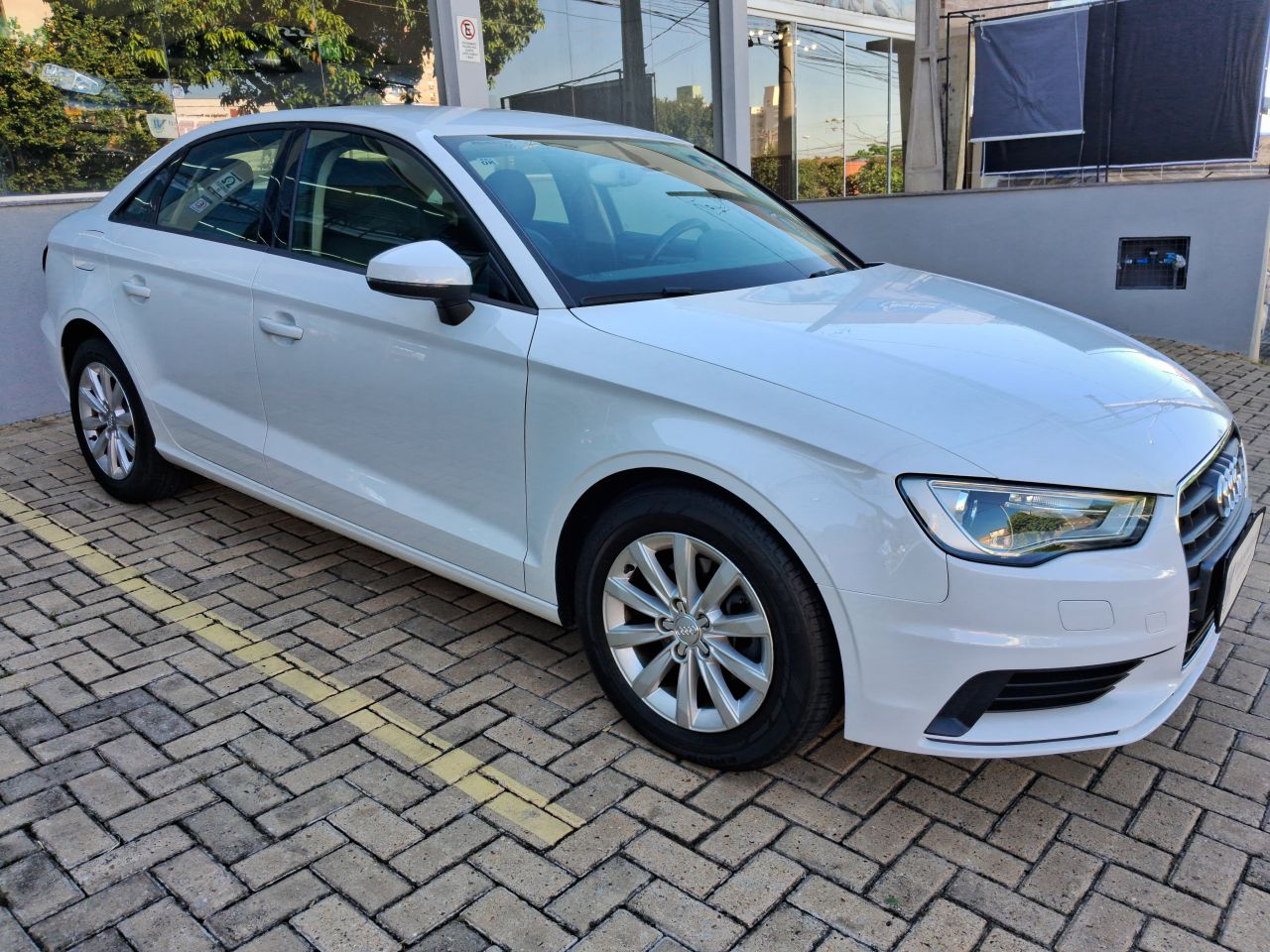 A3 Sedan 1.4 16V TB FSI S-tronic