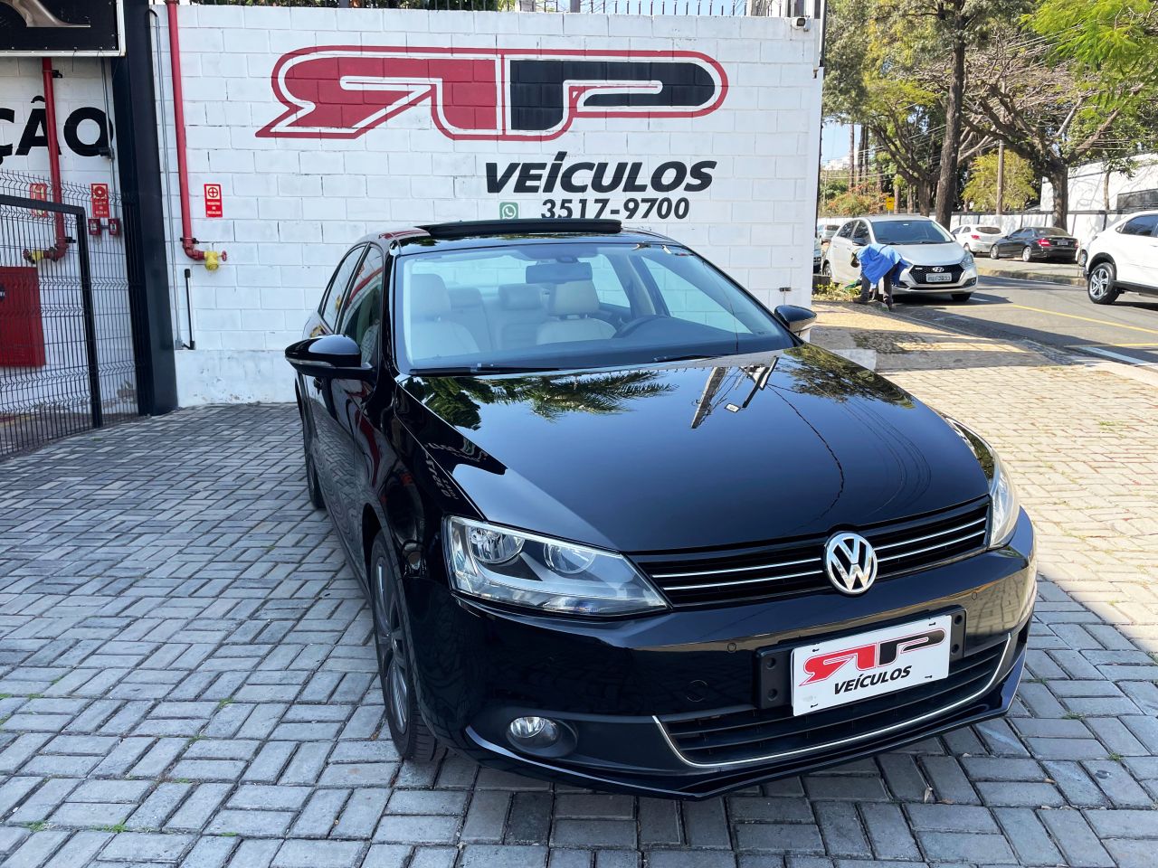 JETTA Highline 2.0 TSI 16V 4p Tiptronic