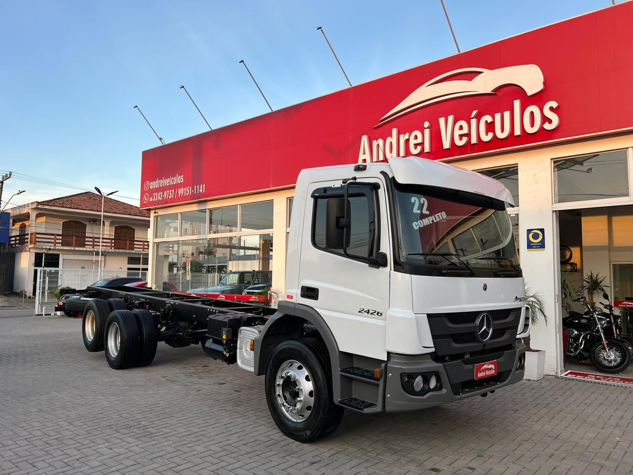 Mercedes-Benz Atego 2426 6x2 Completo 2022