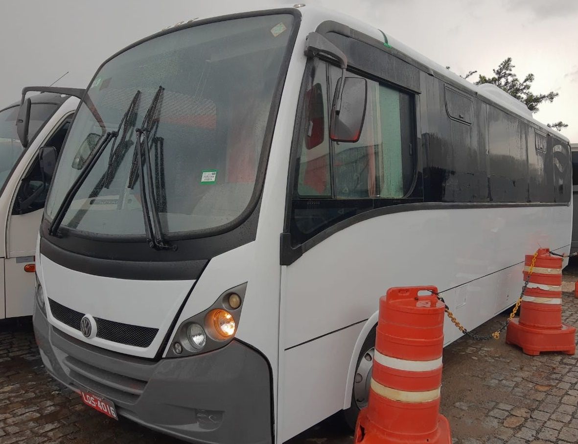 NEOBUS THUNDER PLUS ANO 2013 VW 9.160 C/WC JM COD.597