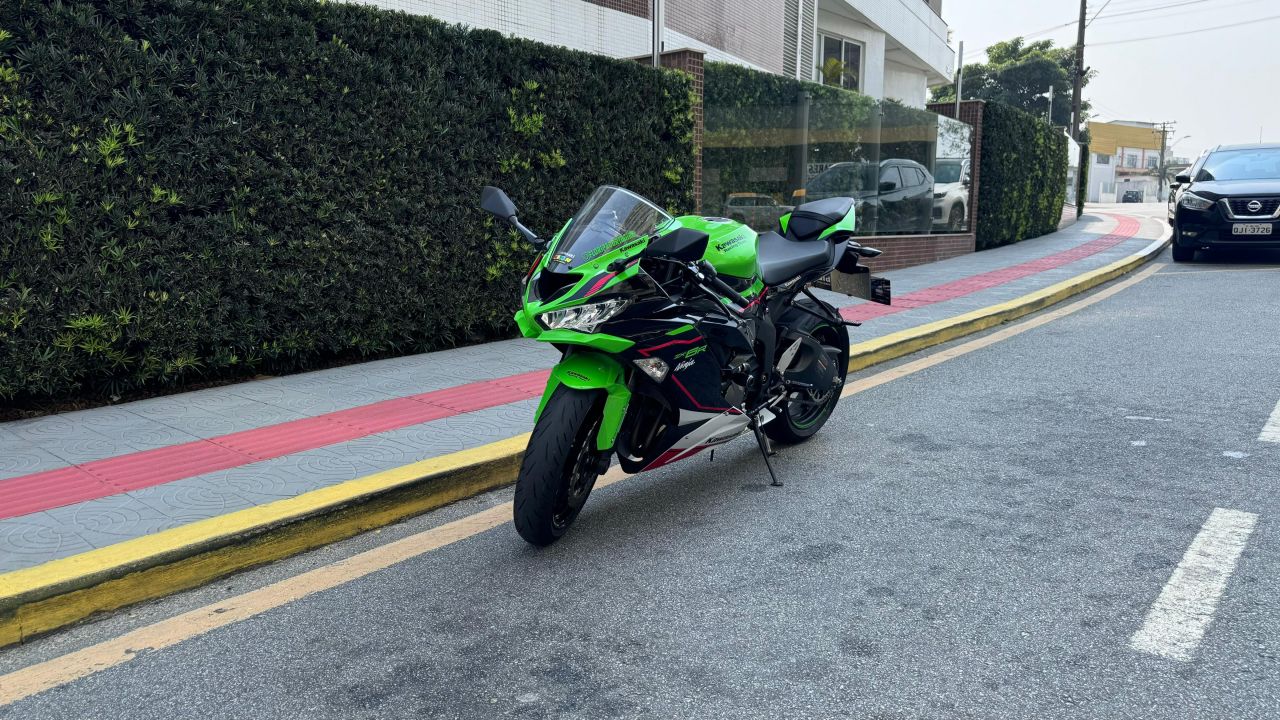 NINJA ZX-6R 636cc