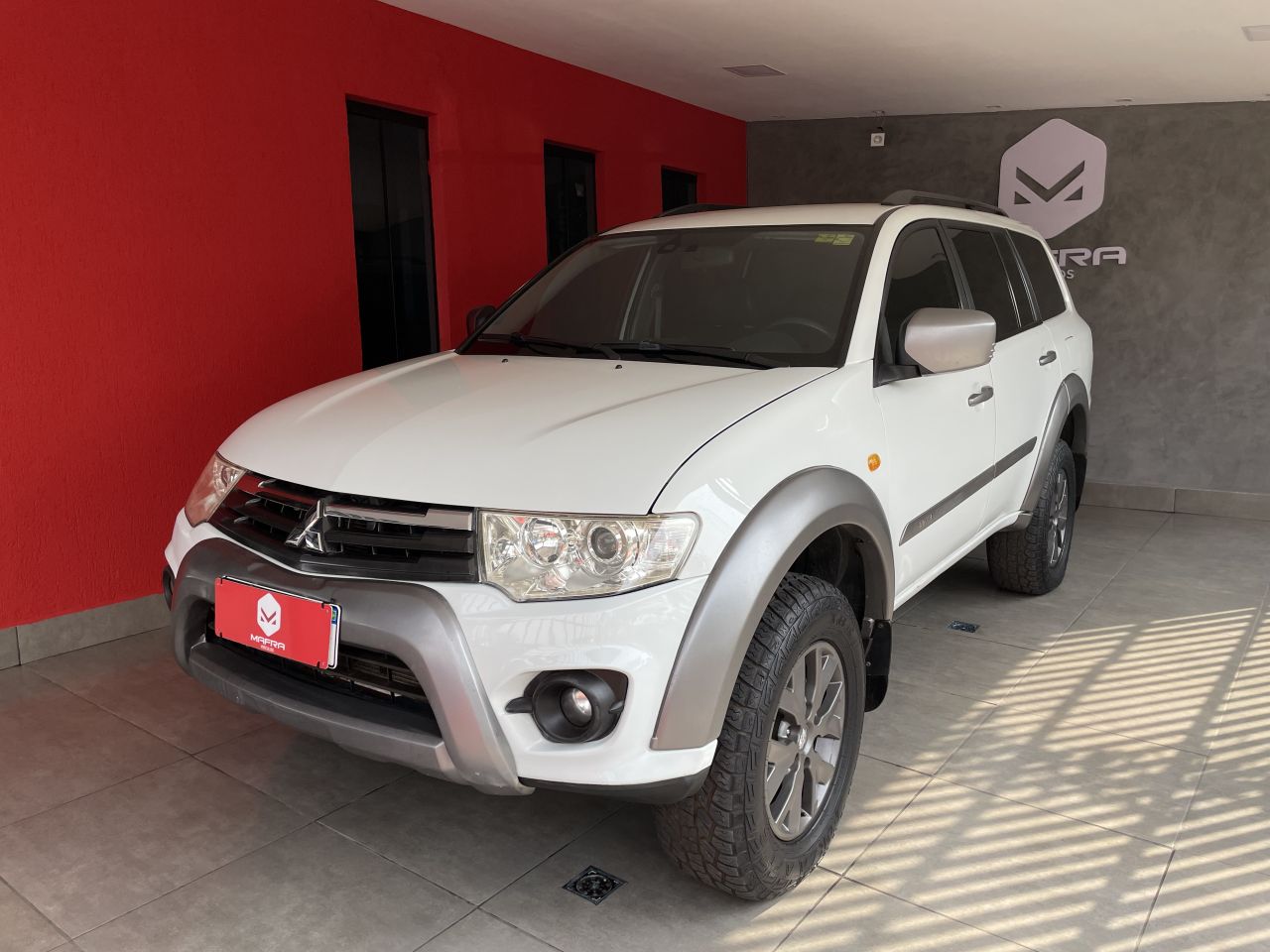 Pajero OUTDOOR 3.2 4x4 T.I. Dies.5p Aut.