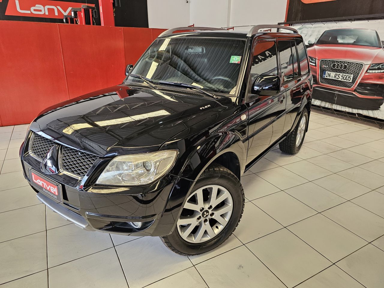 Pajero TR4 2.0/ 2.0 Flex 16V 4x4 Aut. 2010/2010