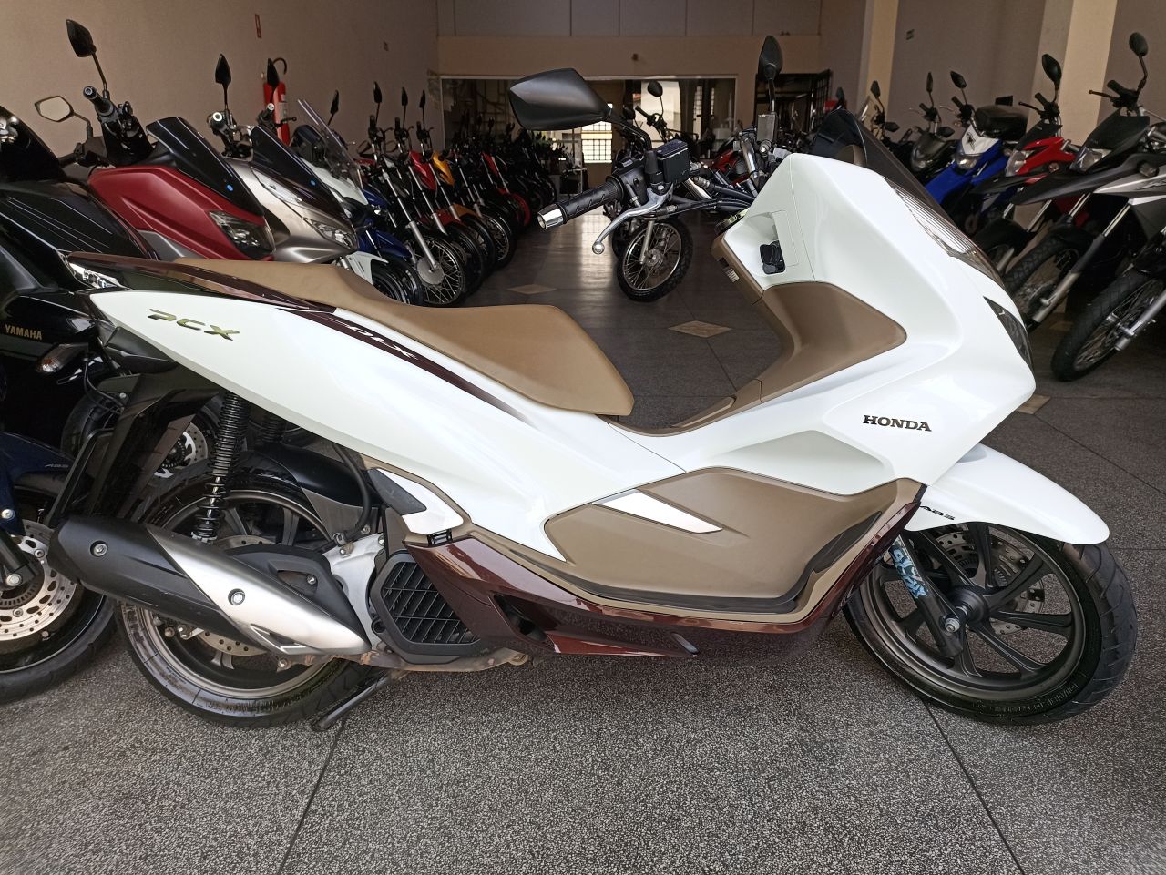 PCX 150/DLX