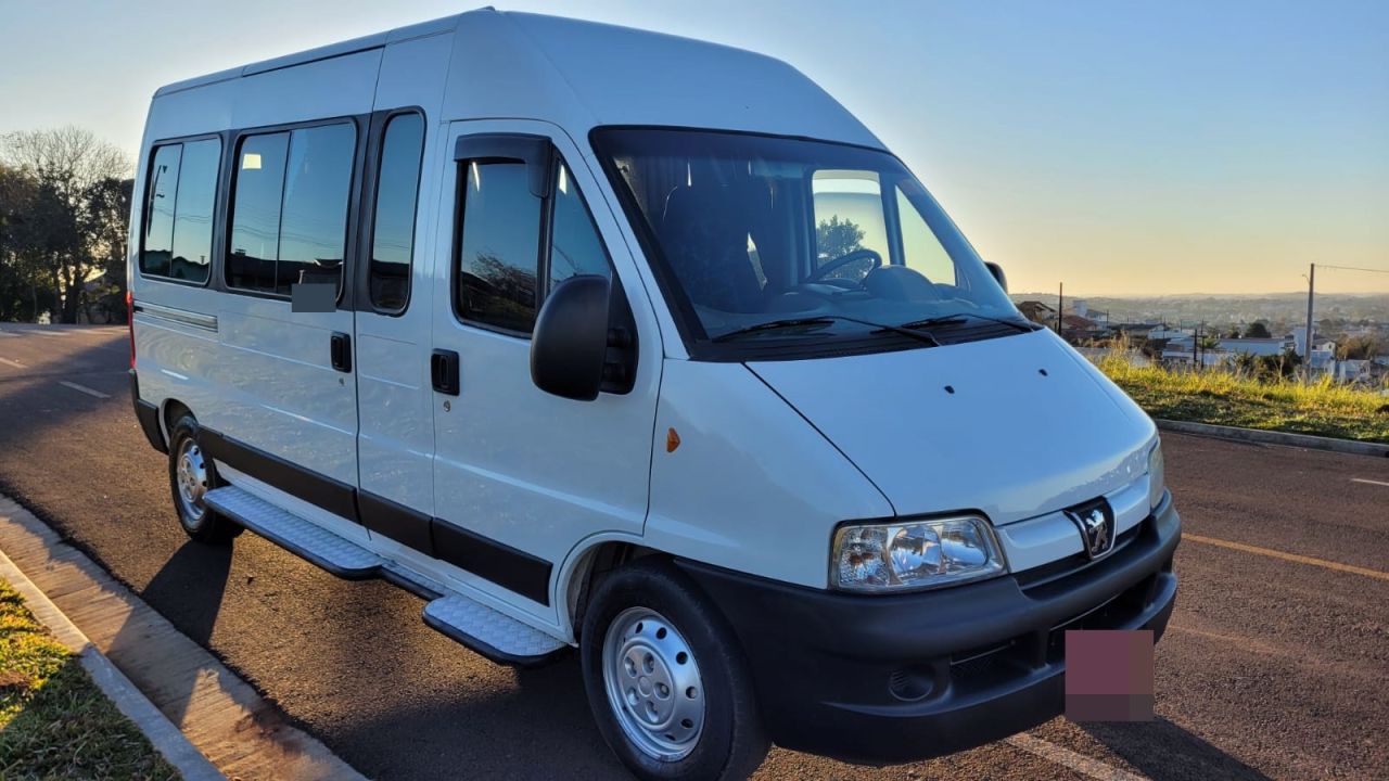 PEUGEOT BOXER ANO 2013 LUXO JM COD.16