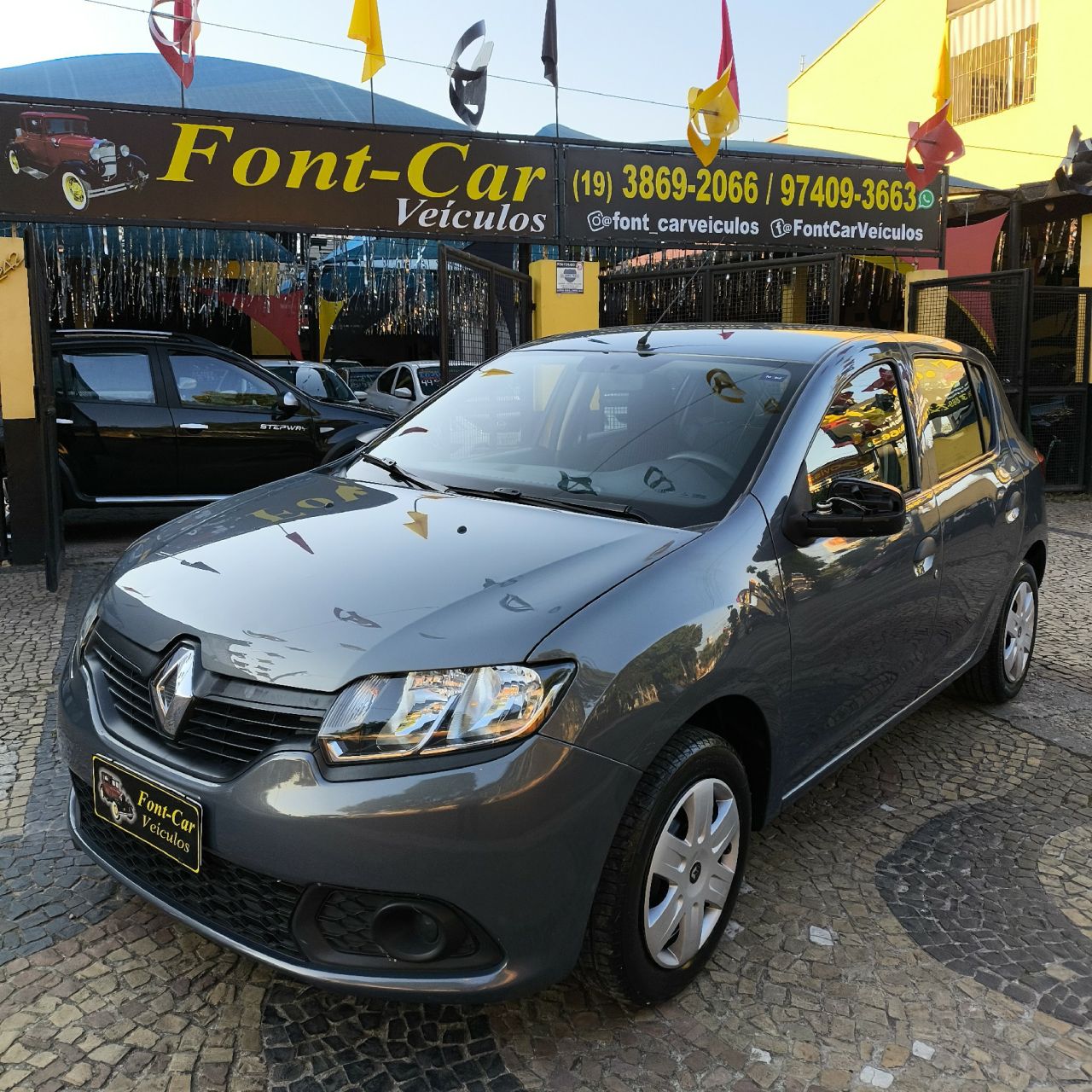 SANDERO Authentique Flex 1.0 12V Completo