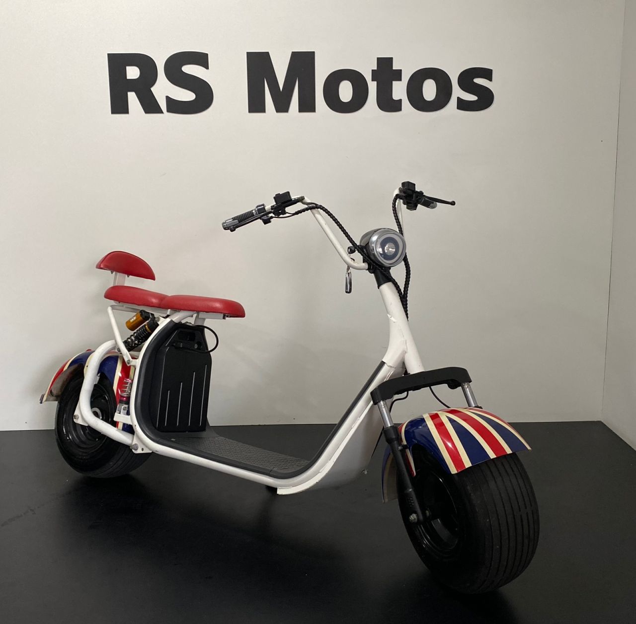 Scooter eletrica 