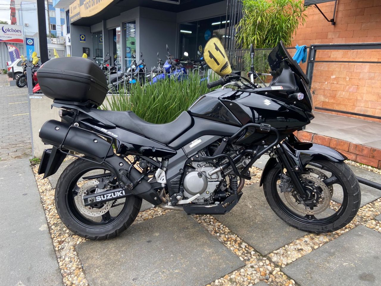 V-STROM 650