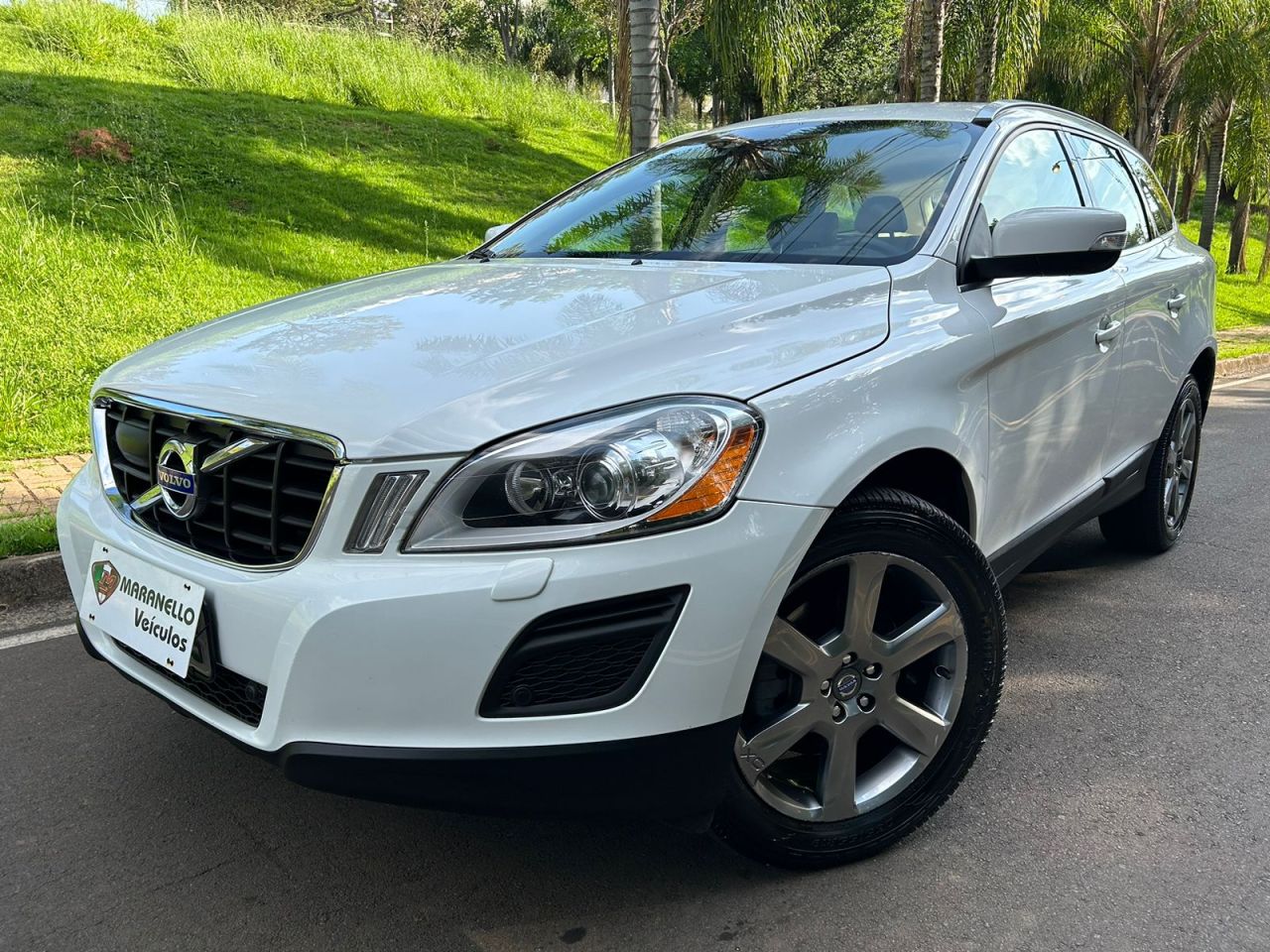 XC 60 2.0 T5  5p