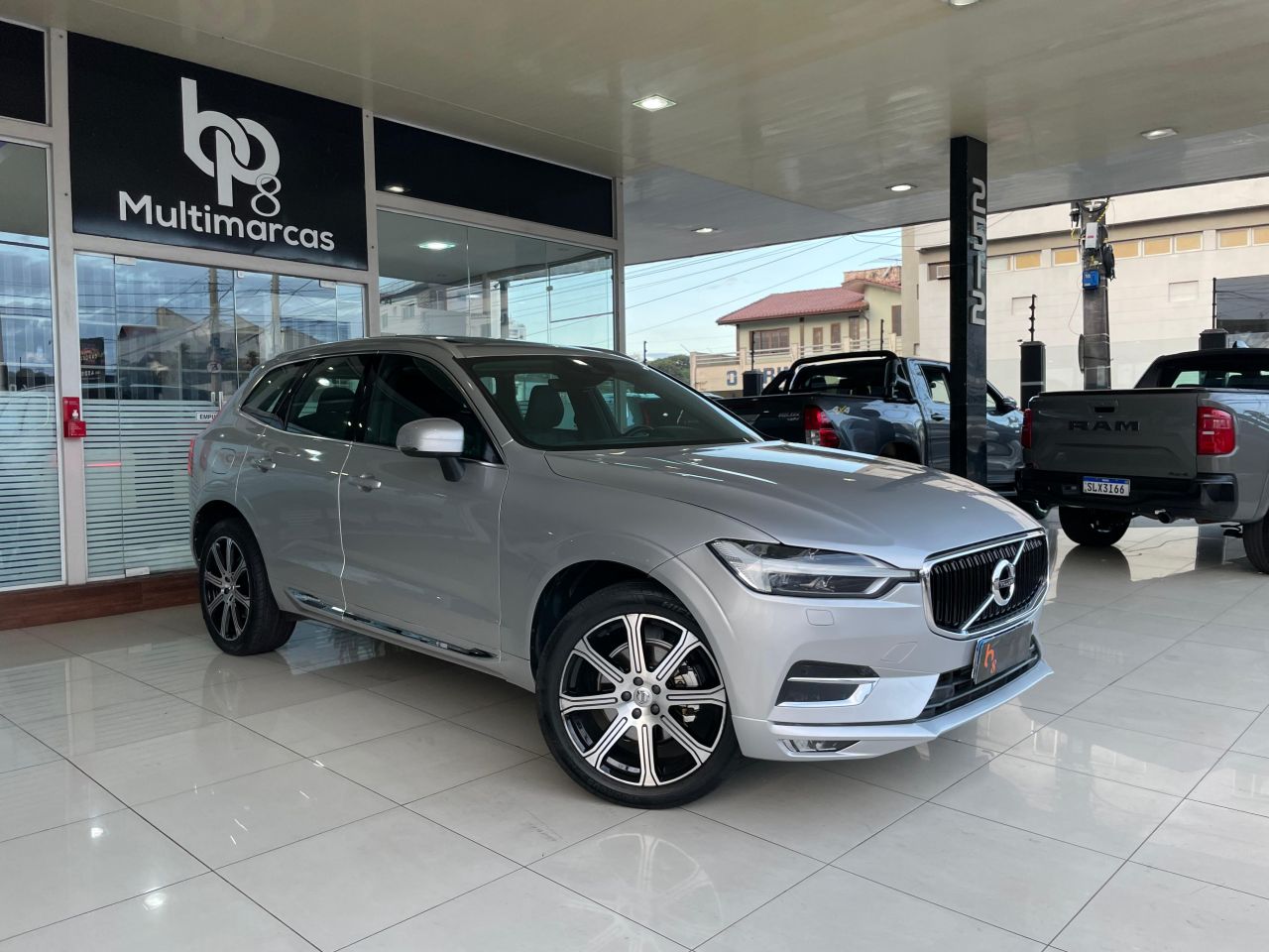 XC 60 T-5 INSCRIPTION 2.0 AWD 5p