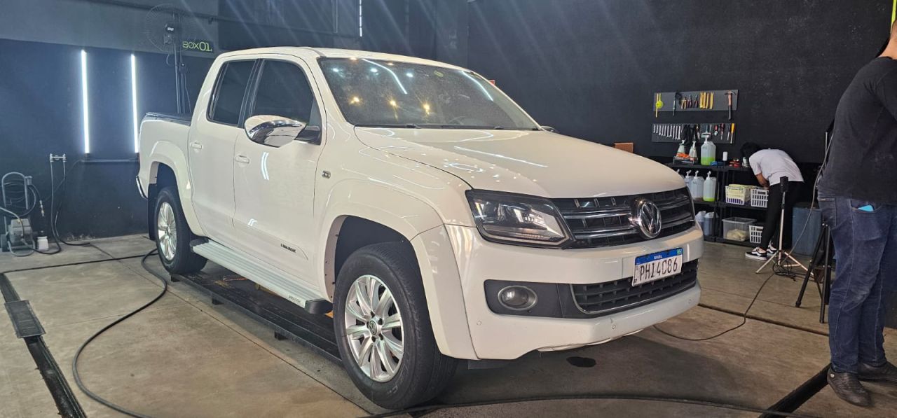 AMAROK High.CD 2.0 16V TDI 4x4 Dies. Aut