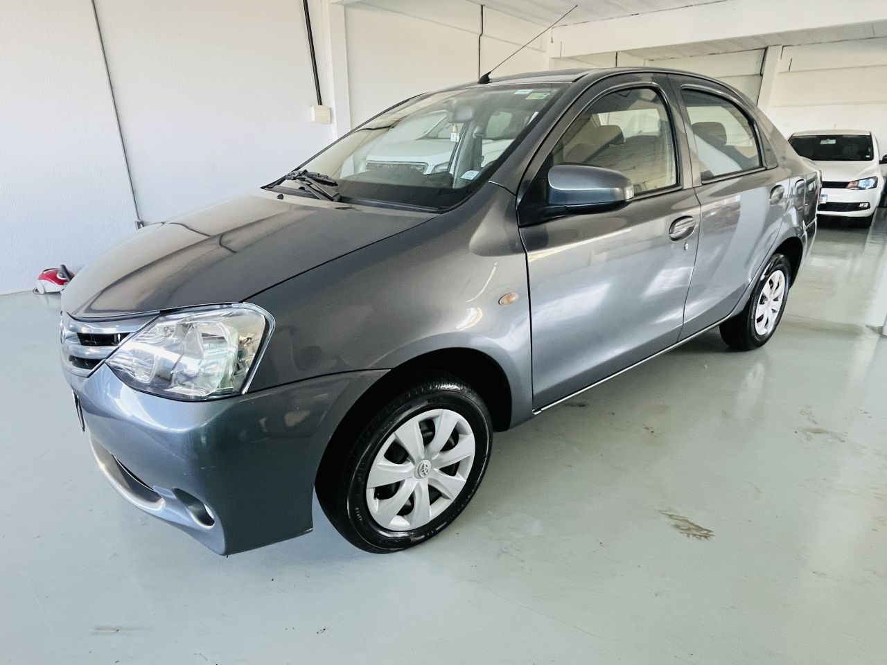 ETIOS X Sedan 1.5 Flex 16V 4p Mec.