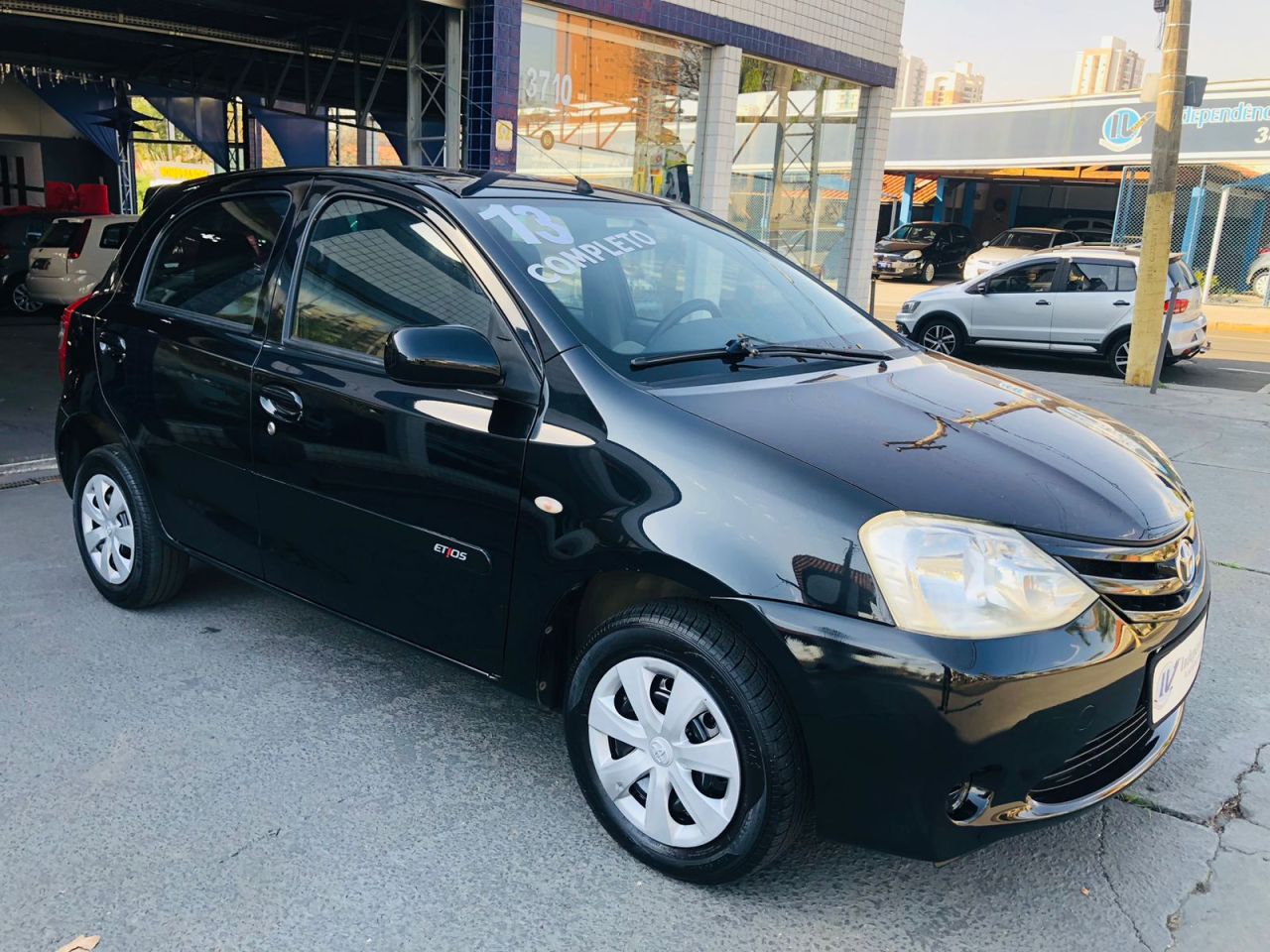 ETIOS XS  1.3 Flex 16V 5p Mec.