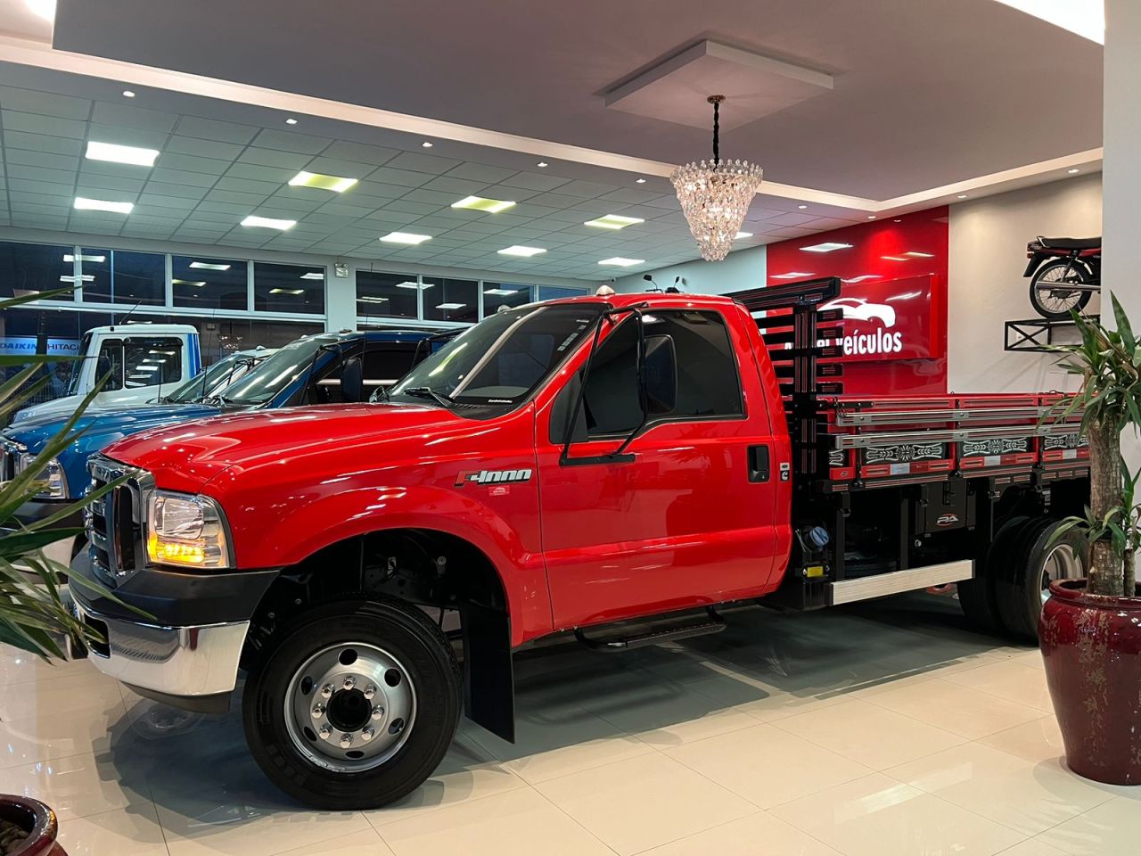 Ford F-4000 4x2 Turbo Diesel Apenas 65.000 km 2019