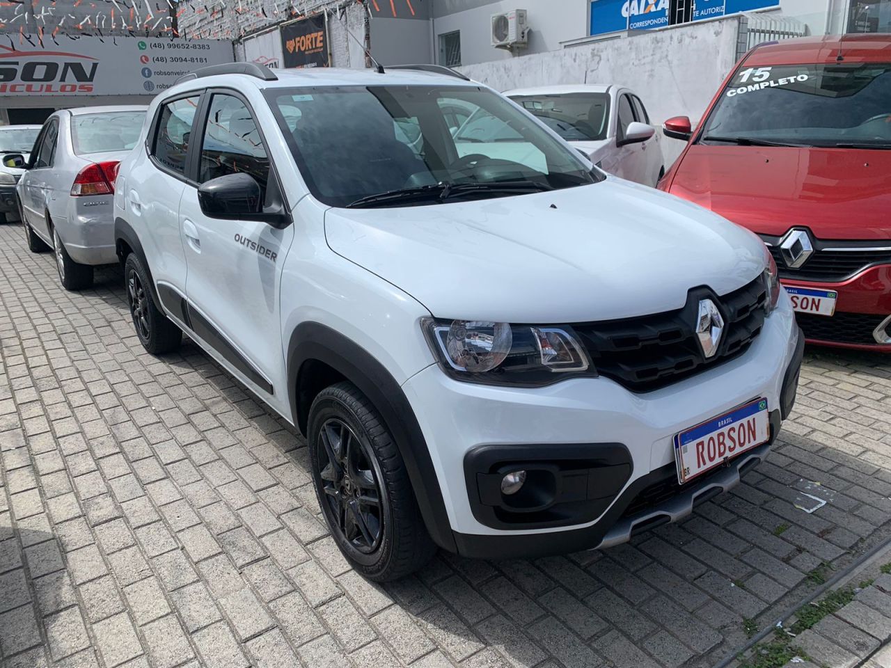 KWID OUTSIDER 1.0 Flex 12V 5p Mec.