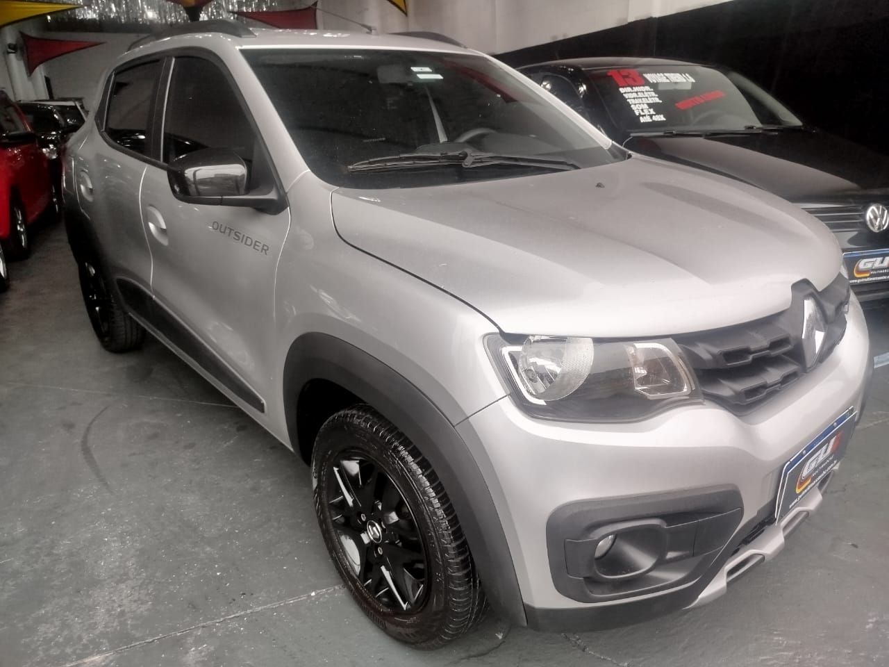 KWID OUTSIDER 1.0 Flex 12V 5p Mec.