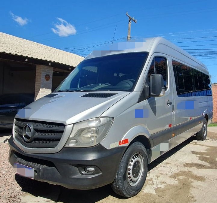 SPRINTER 415 CDI ANO 2019 LONGA EXEC MARTICAR JM COD.944