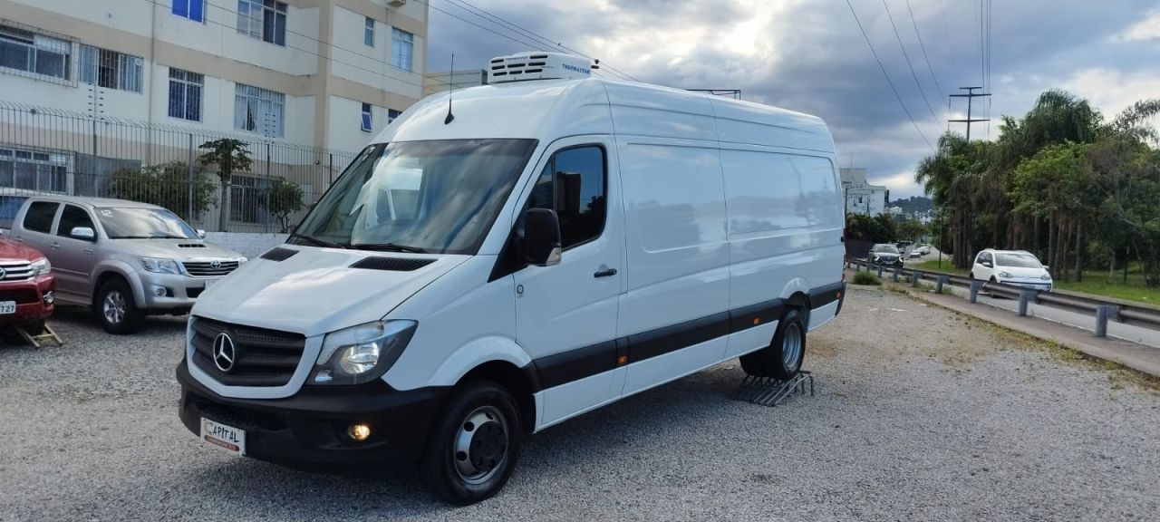 Sprinter 515 E.L.T Extra Longa Refrigerada Rodado Duplo