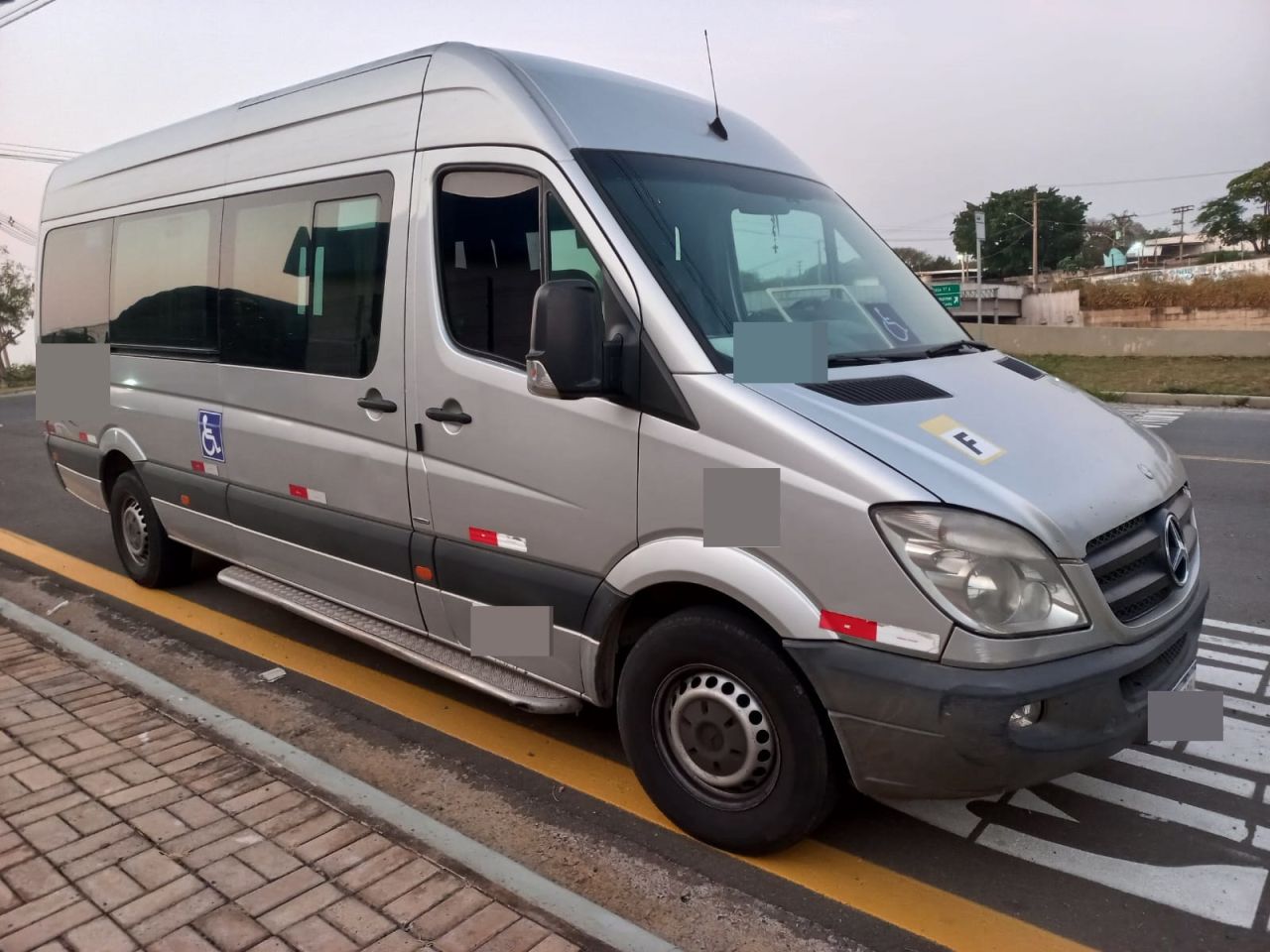 SPRINTER CDI 415 ANO 2014 LUXO JM COD.417