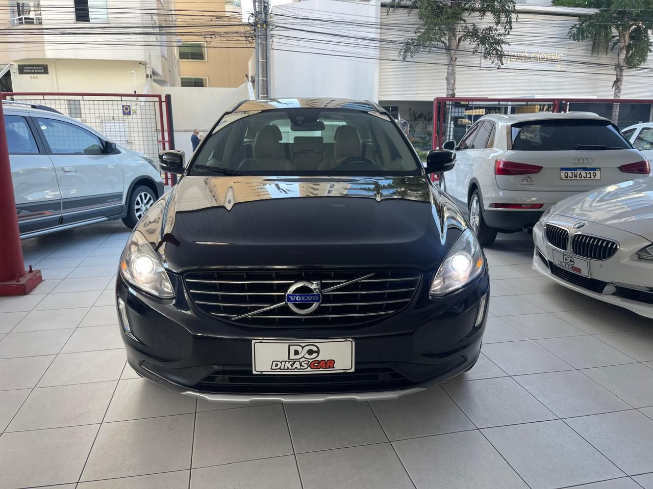 XC 60 2.0 T5  5p