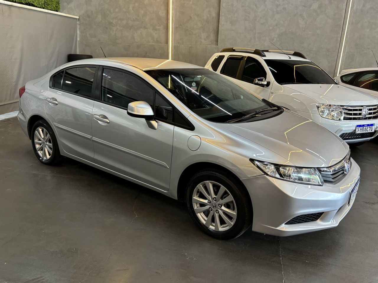 Civic Sedan LXS 1.8 Aut. - Flex - 2013