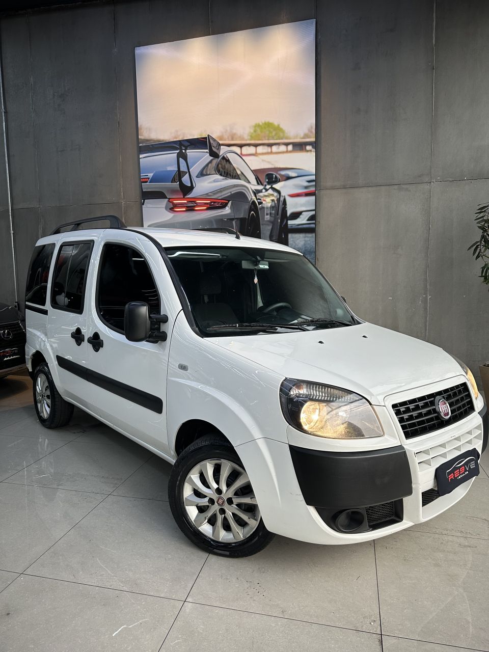 Doblo ESSENCE 1.8 Flex 16V 5p