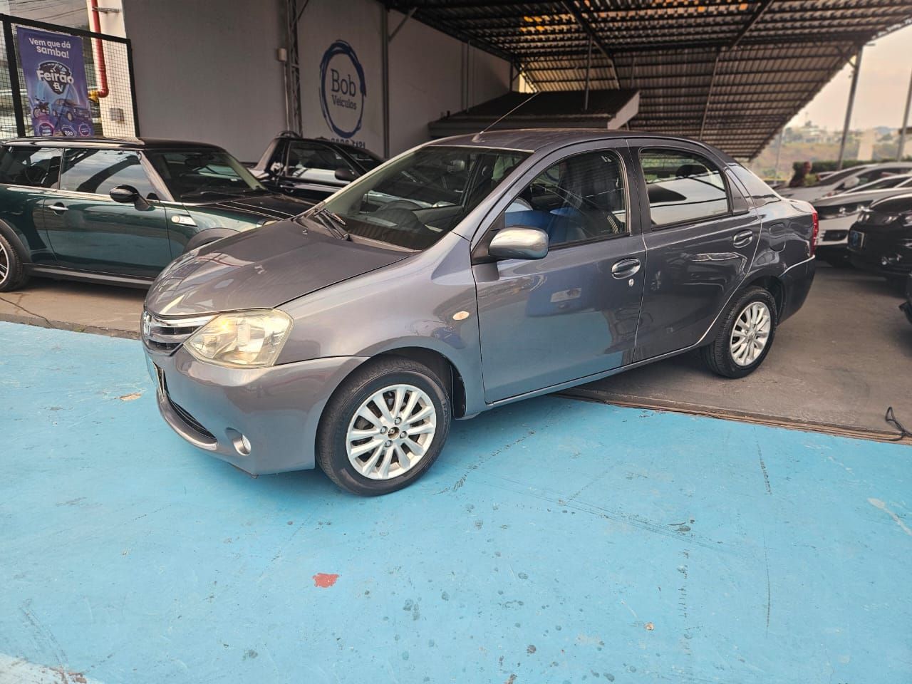 ETIOS XLS Sedan 1.5 Flex 16V 4p Mec.