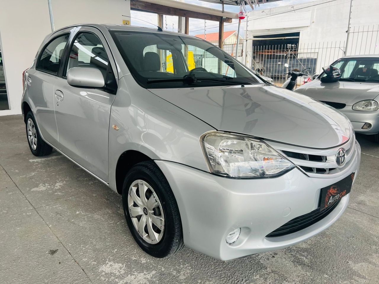 ETIOS XS  1.3 Flex 16V 5p Mec.