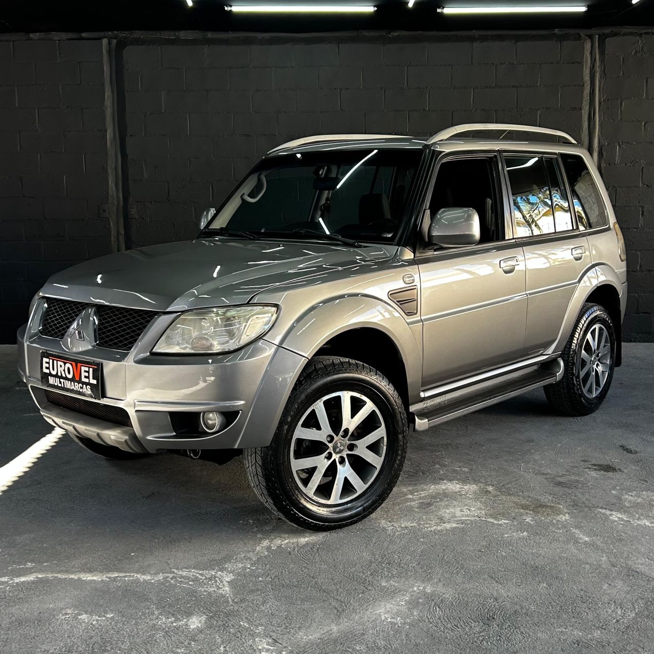 Pajero TR4 2.0 Flex 16V 4X2 Aut.