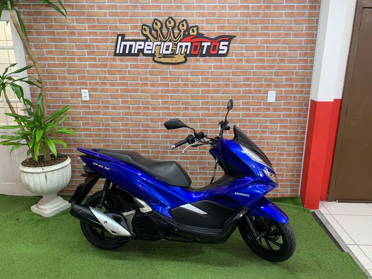 PCX 150/DLX