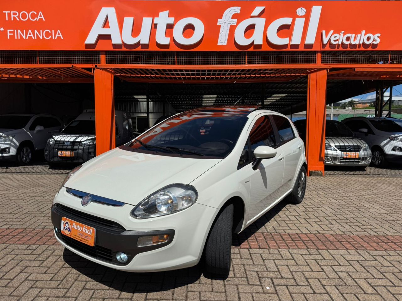 Punto ESSENCE Dualogic 1.6 Flex 16V 5p