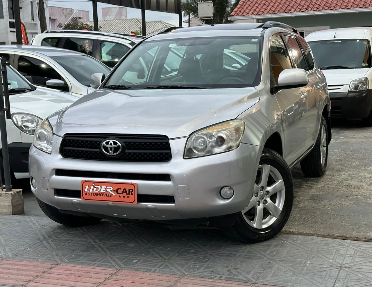 RAV4 2.4 4x4 16V 170cv Aut.