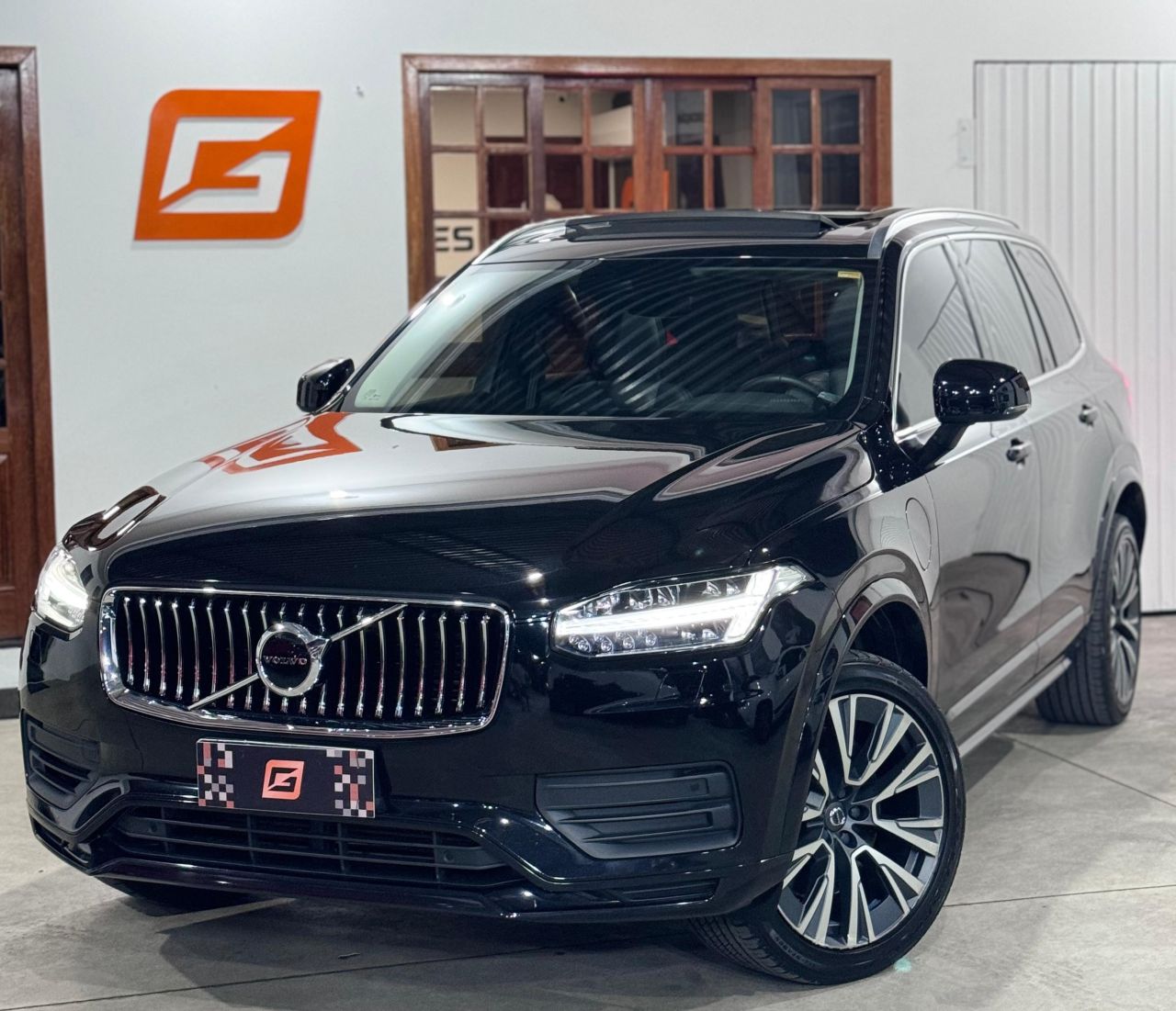 XC 90 T-8 MOMENTUM 2.0 (Hibrido) 7 lug 54.680 km